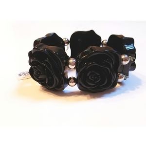 New York & Company stretch bracelet